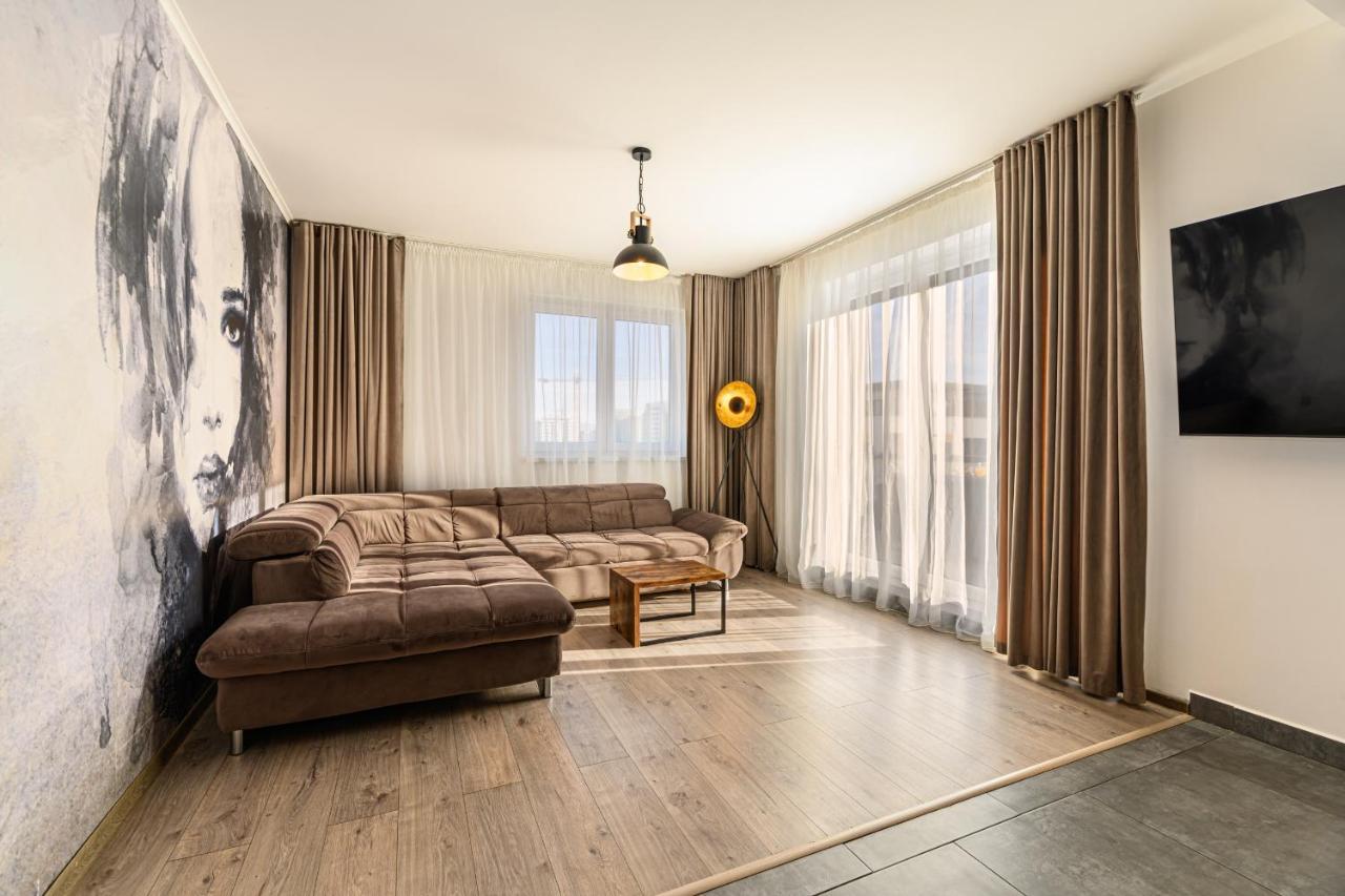 Апартаменти Koa - Moon Penthouse Брашов Екстер'єр фото